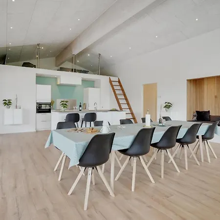 Feriehus Stunning In With Wifi